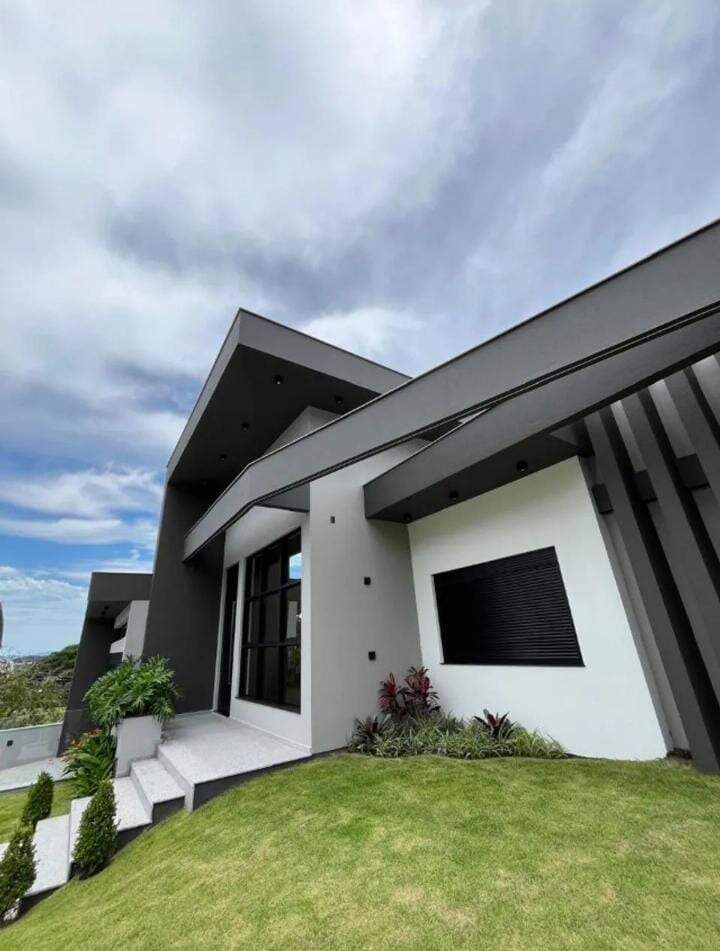 Casa à venda no Pedra Branca: 