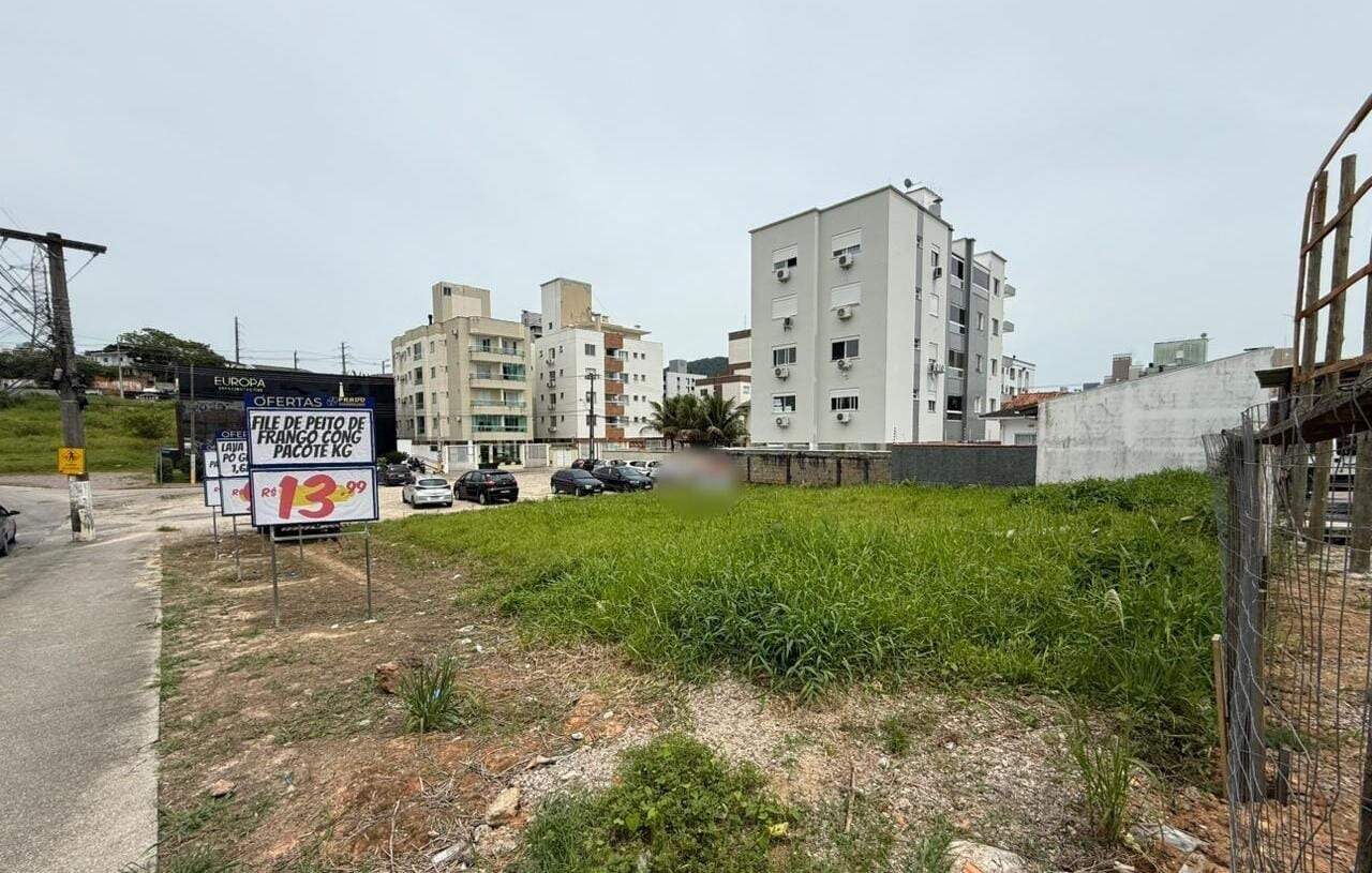 Terreno à venda no Bela Vista: 