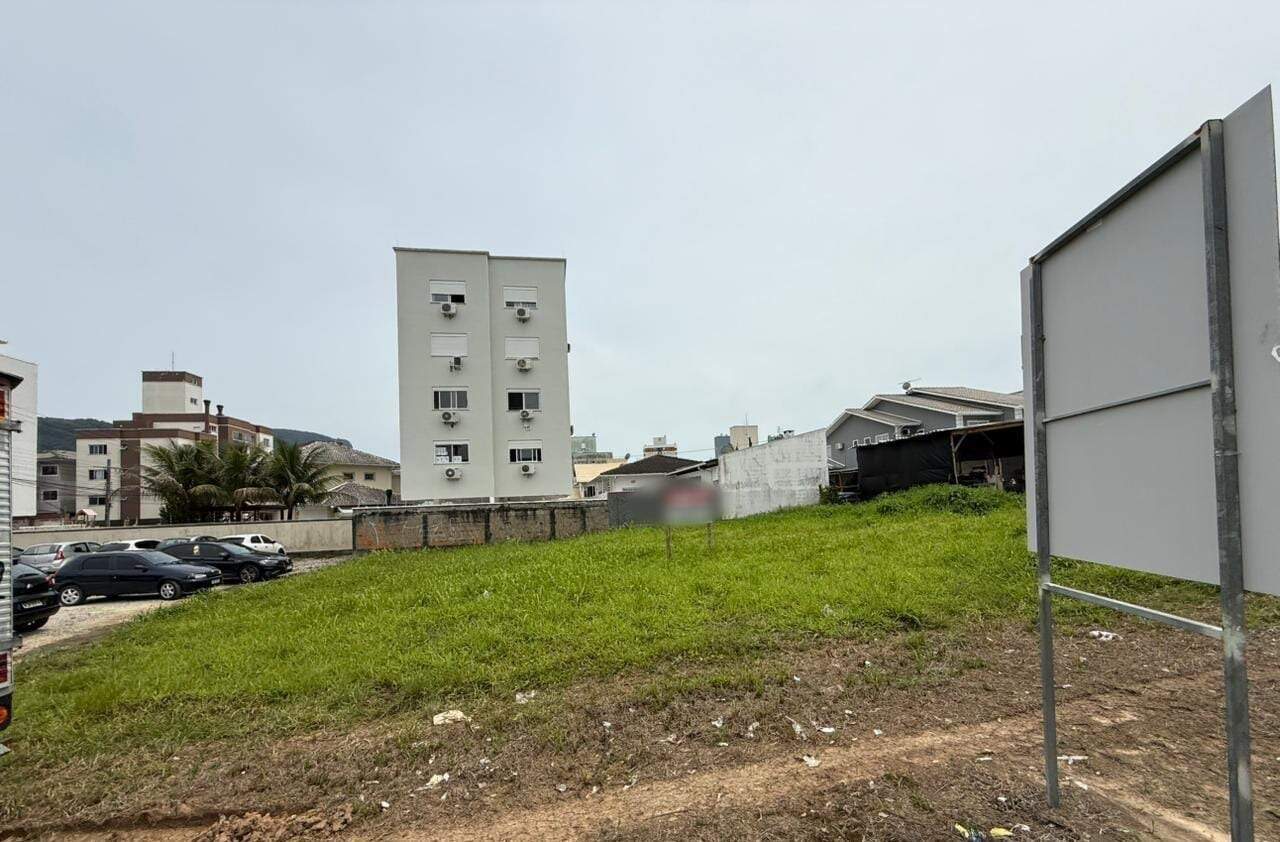 Terreno à venda no Bela Vista: 