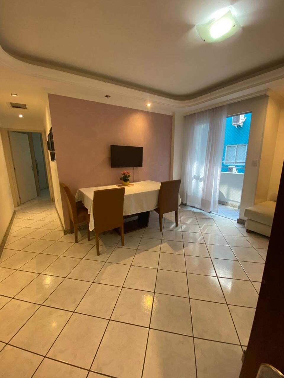 Apartamento à venda no Barreiros: 