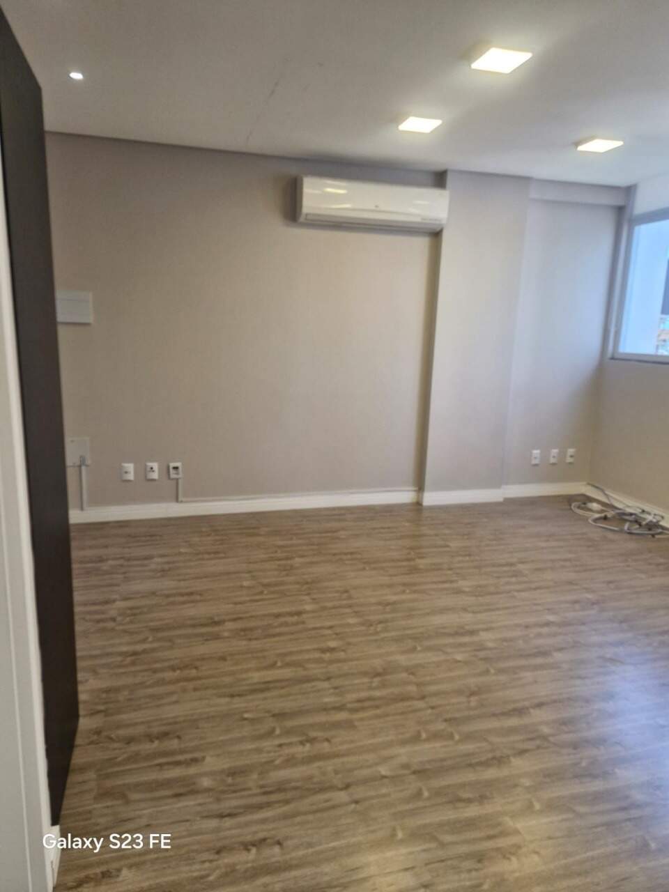 Sala Comercial à venda no Pagani: 