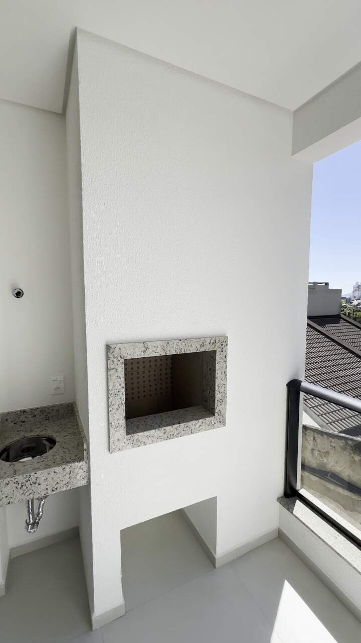 Apartamento à venda no Coqueiros: 