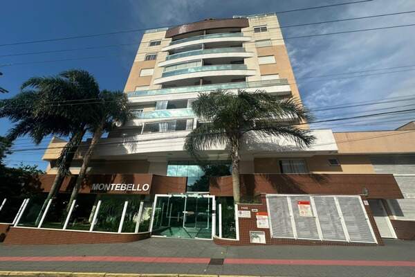 Apartamento à venda no Canto: 