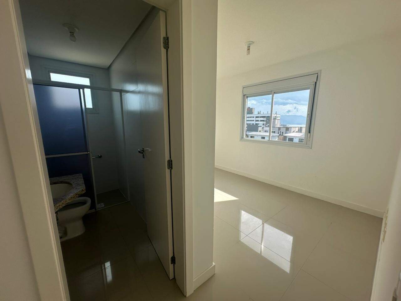 Apartamento à venda no Canto: 