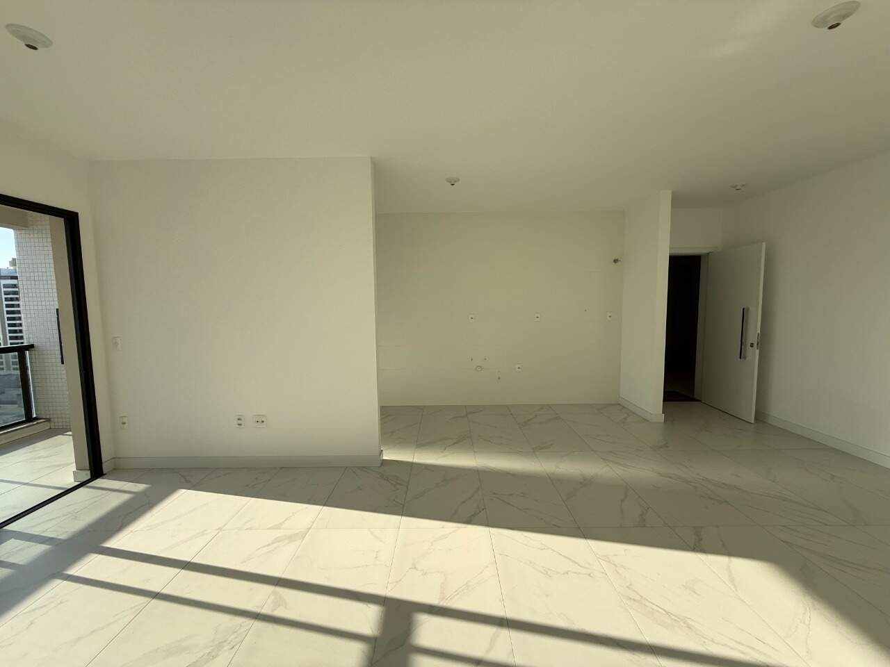 Apartamento à venda no Kobrasol: 