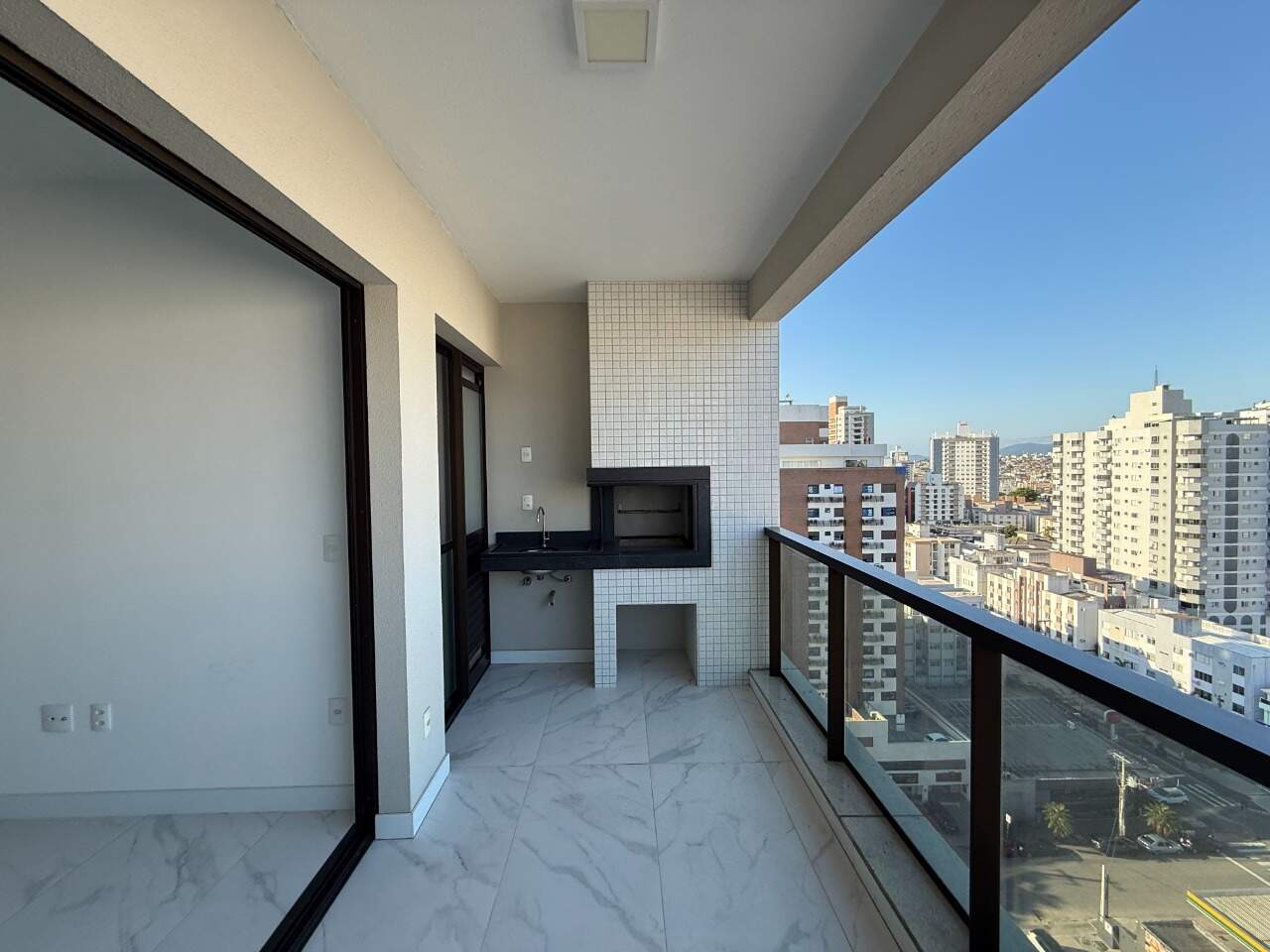 Apartamento à venda no Kobrasol: 