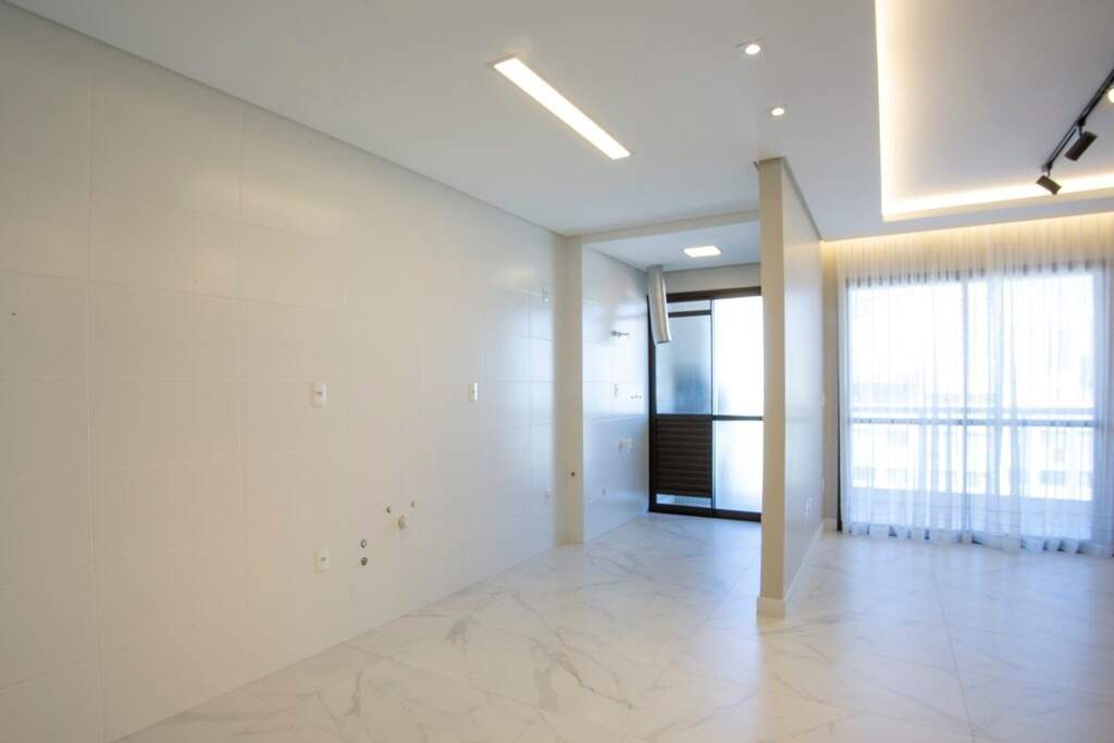 Apartamento à venda no Kobrasol: 