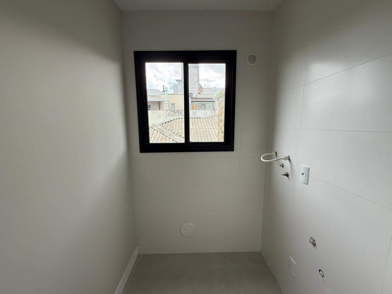 Apartamento para aluguel no Pedra Branca: 