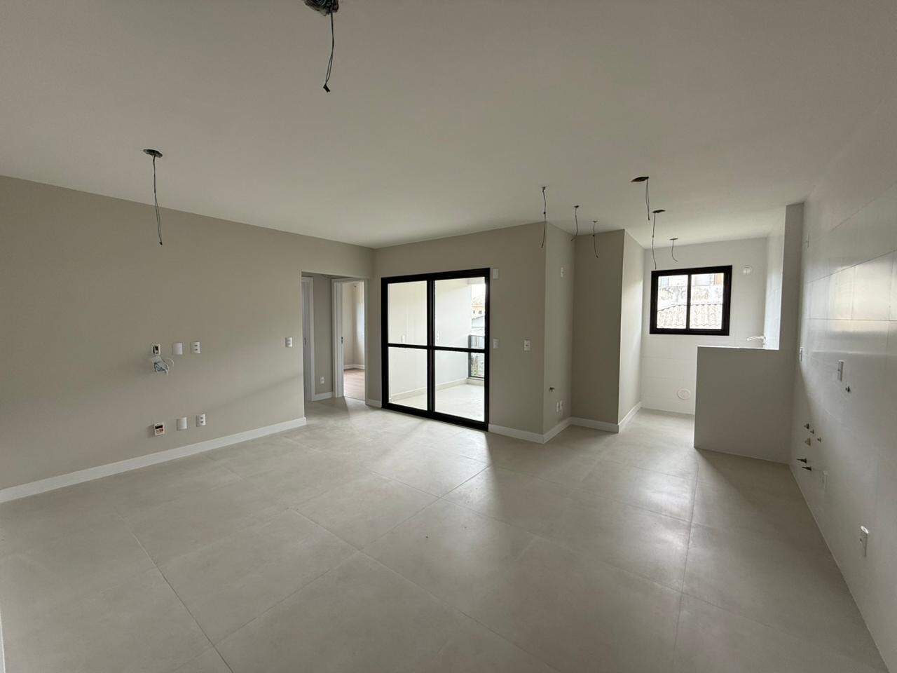 Apartamento para aluguel no Pedra Branca: 