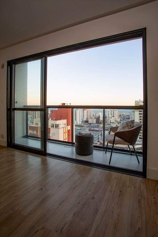 Apartamento à venda no Kobrasol: 