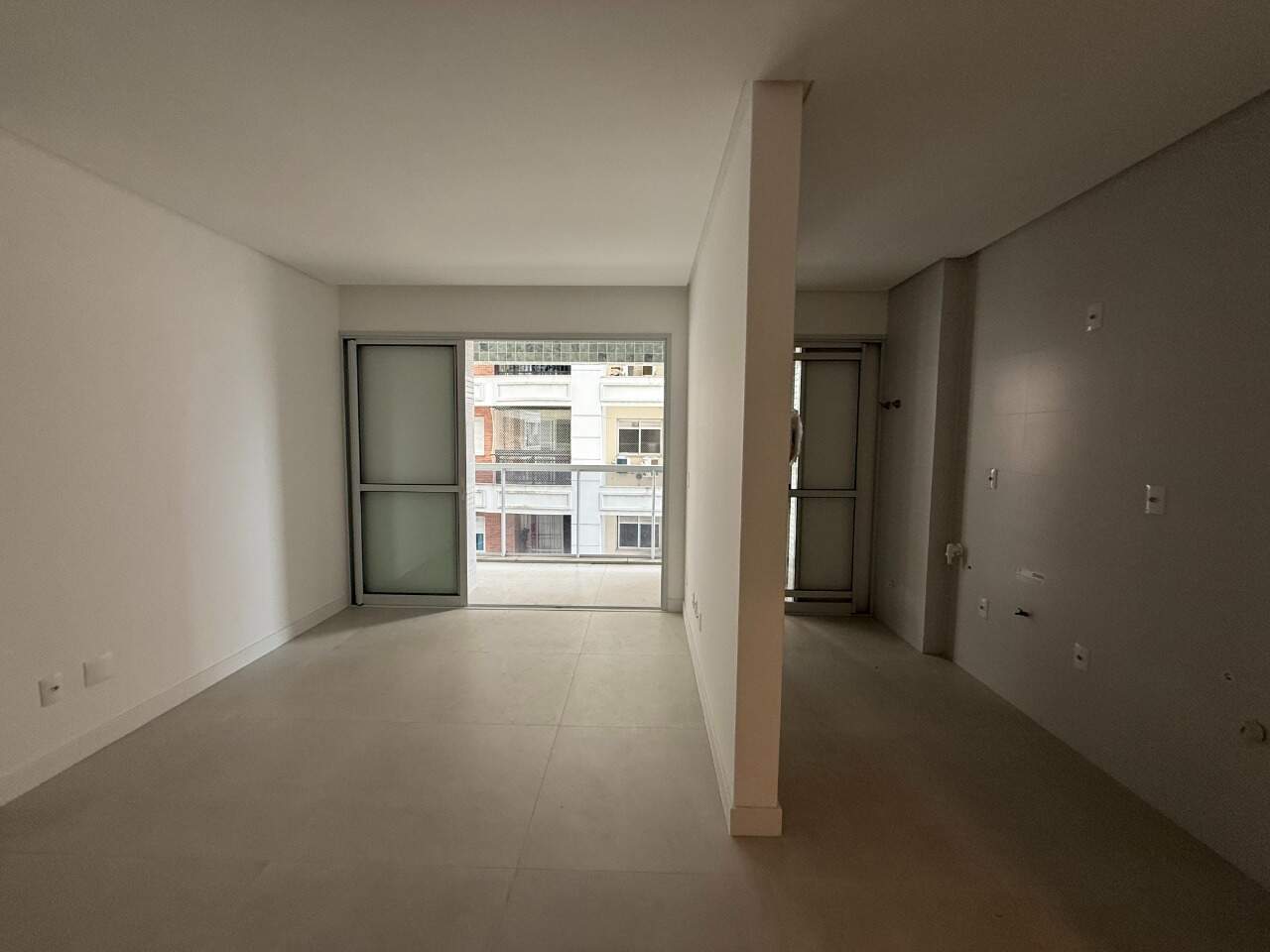 Apartamento à venda no Kobrasol: 