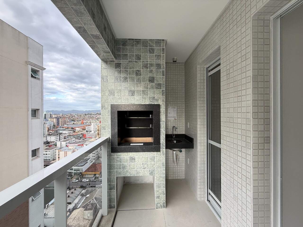 Apartamento à venda no Kobrasol: 