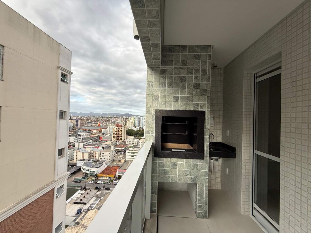 Apartamento à venda no Kobrasol: 