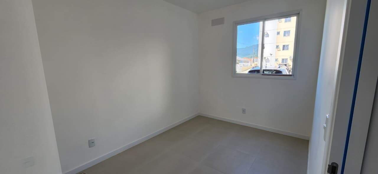 Apartamento à venda no Barra do Aririú: 