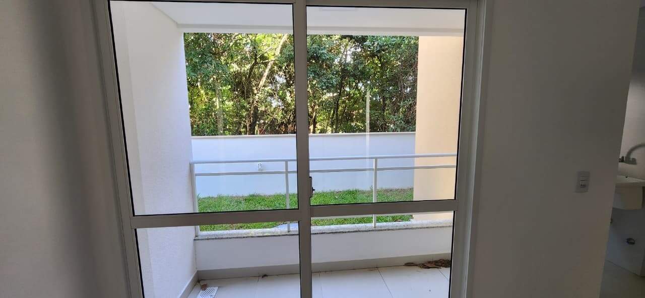 Apartamento à venda no Barra do Aririú: 