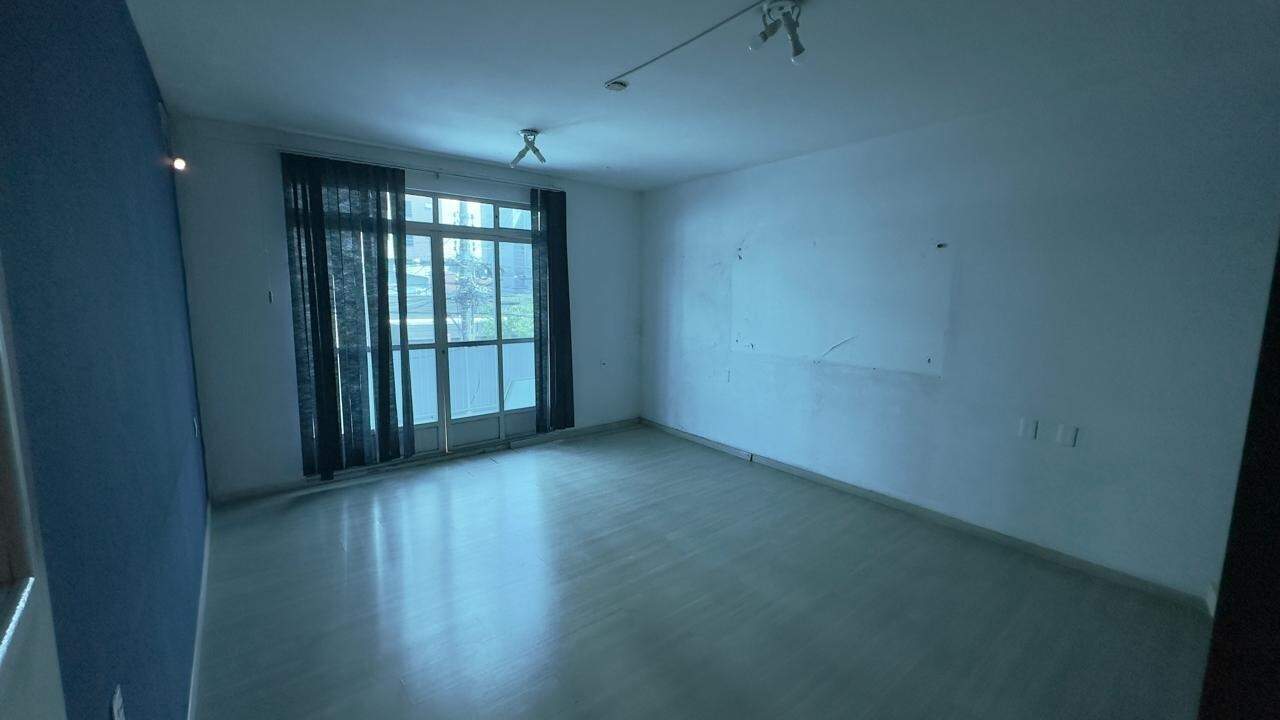 Sala Comercial para aluguel no Kobrasol: 