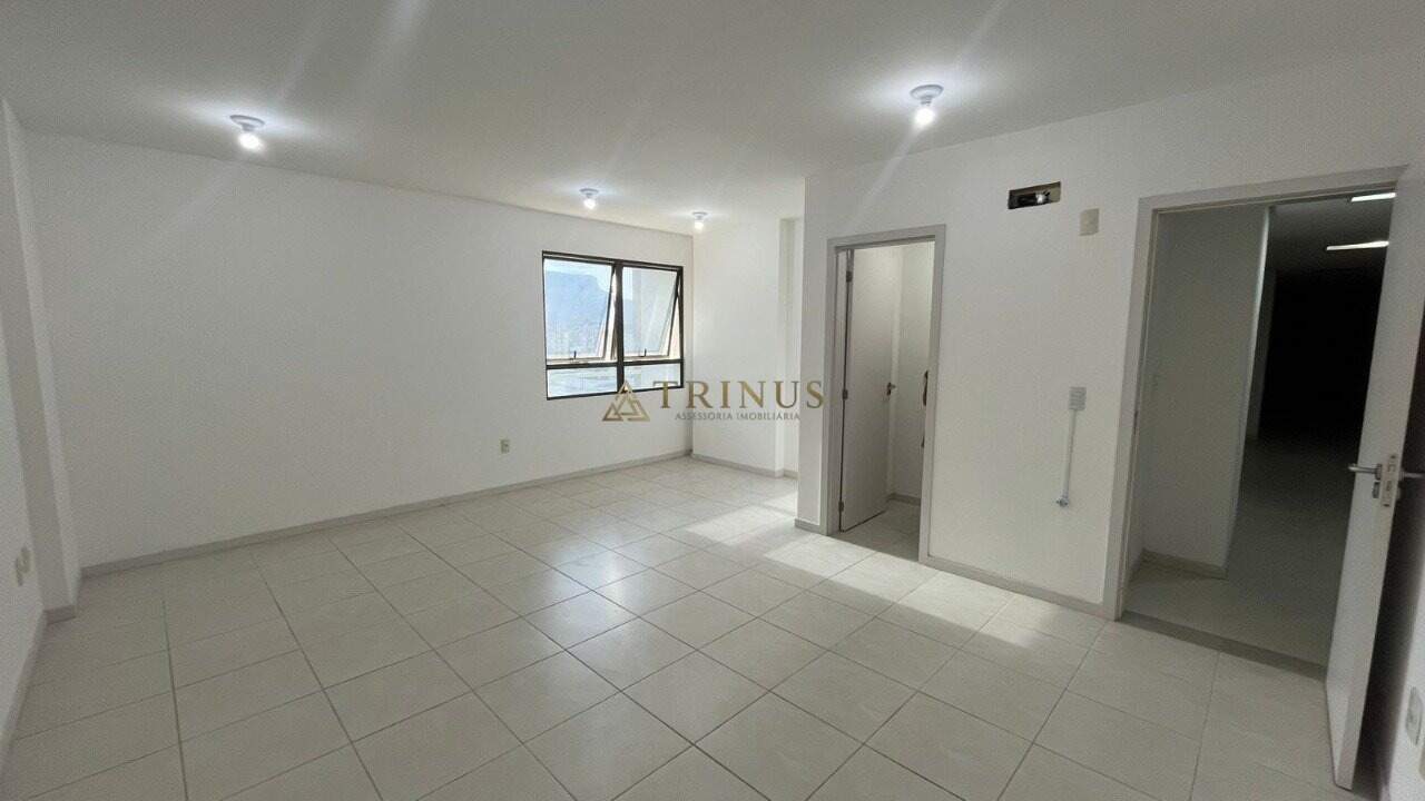 Sala Comercial à venda no Pagani: 