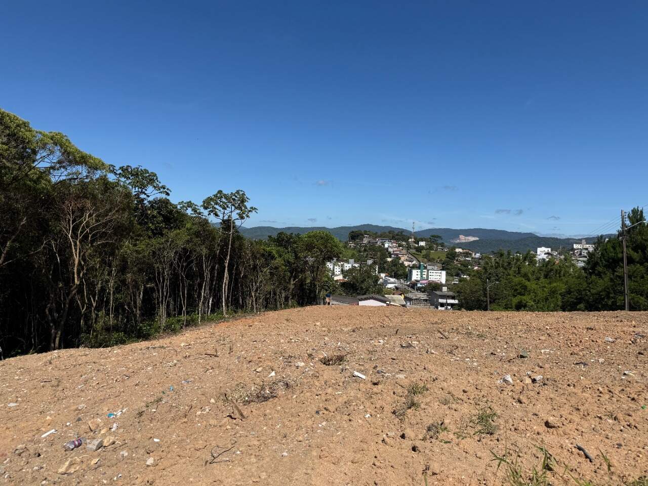Terreno à venda no Potecas: 