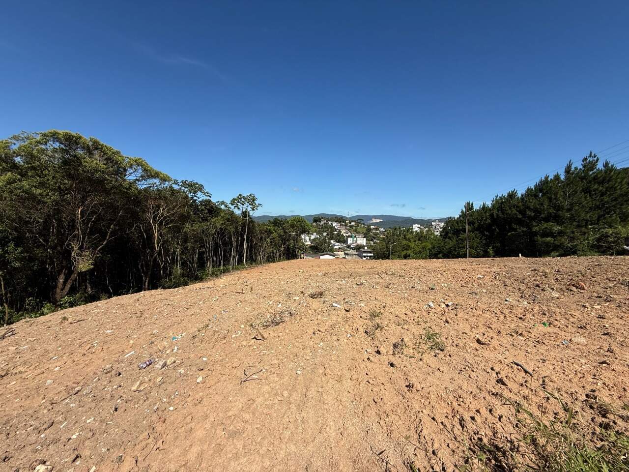 Terreno à venda no Potecas: 