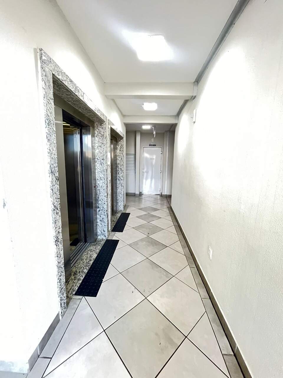 Apartamento à venda no Praia de Fora: 