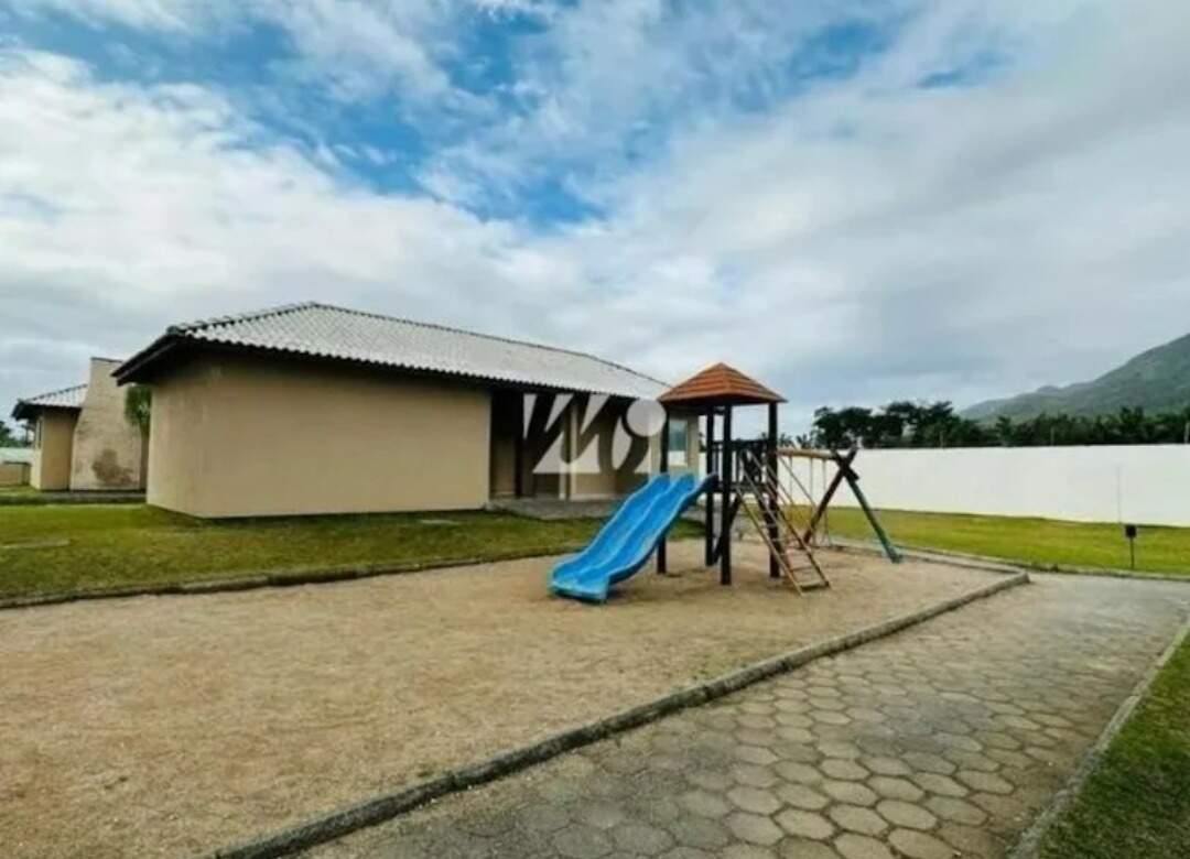 Apartamento à venda no Aririú da Formiga: 