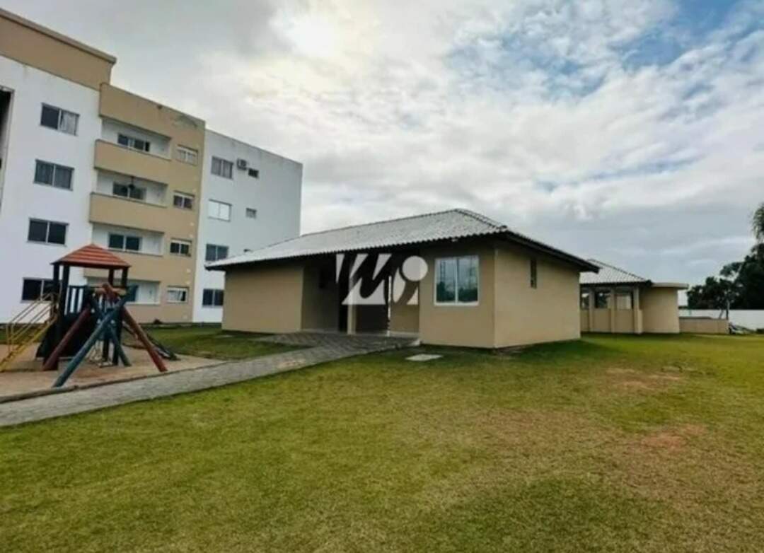 Apartamento à venda no Aririú da Formiga: 