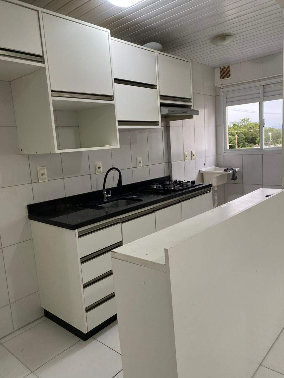 Apartamento à venda no Aririú da Formiga: 