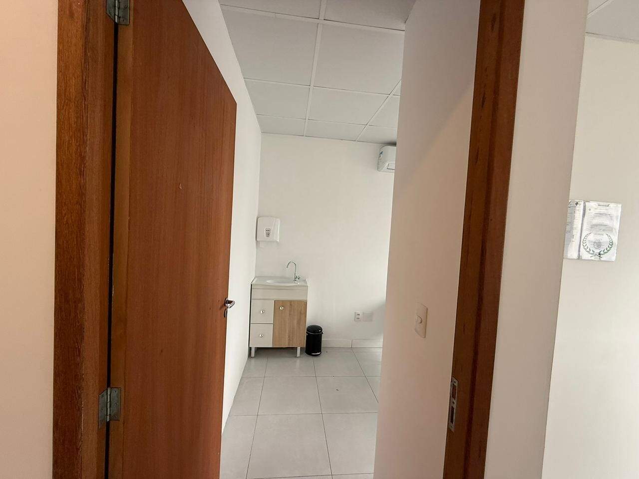 Sala Comercial para aluguel no Campinas: 