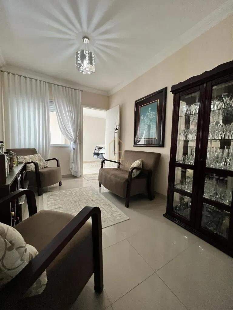 Casa à venda no Barreiros: 