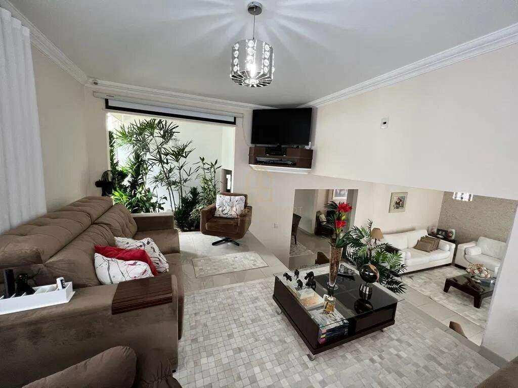 Casa à venda no Barreiros: 