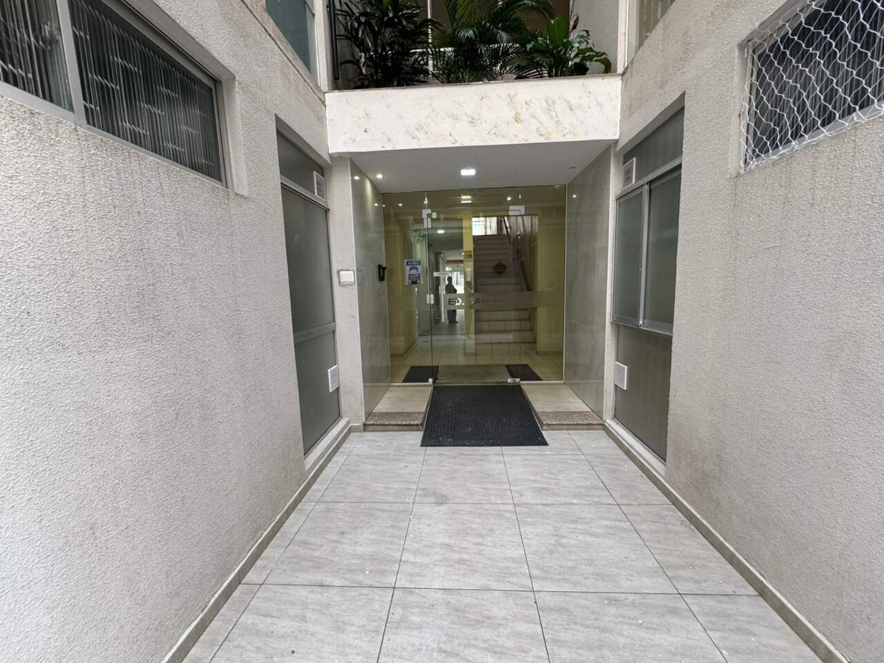 Apartamento para aluguel no Kobrasol: 
