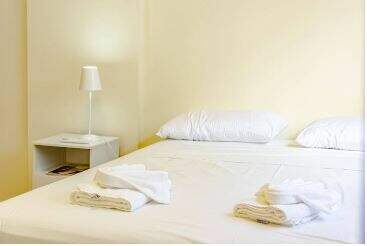Apartamento à venda no Meia Praia: 