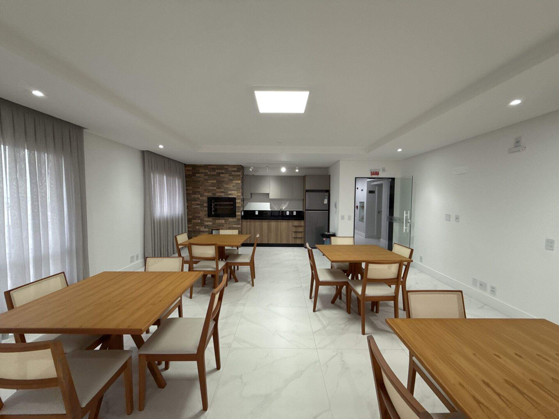 Apartamento à venda no Capoeiras: 