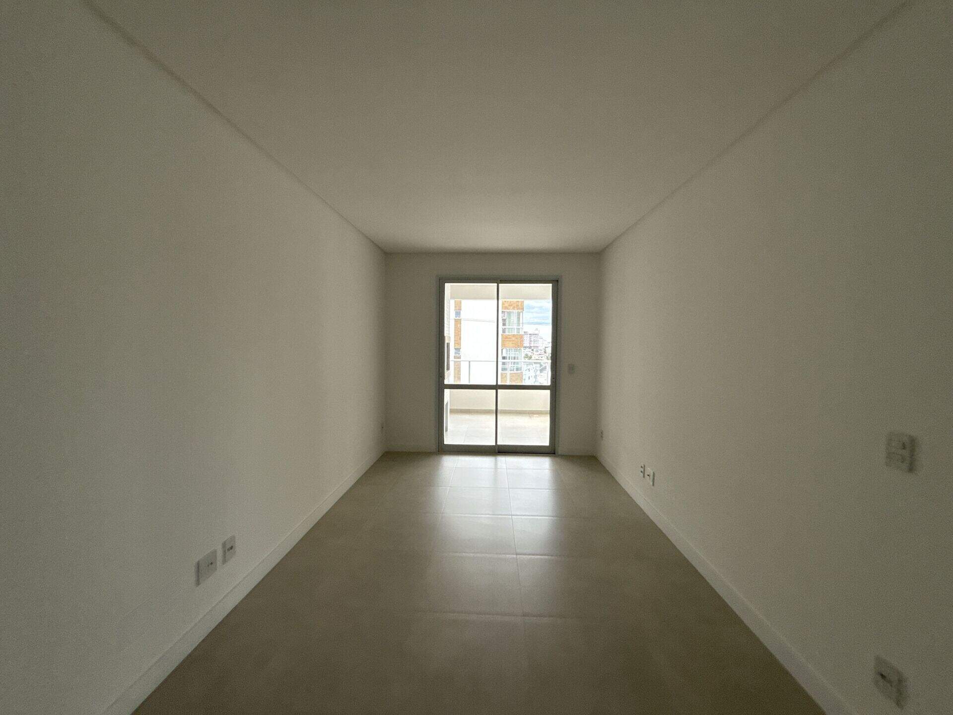 Apartamento à venda no Capoeiras: 