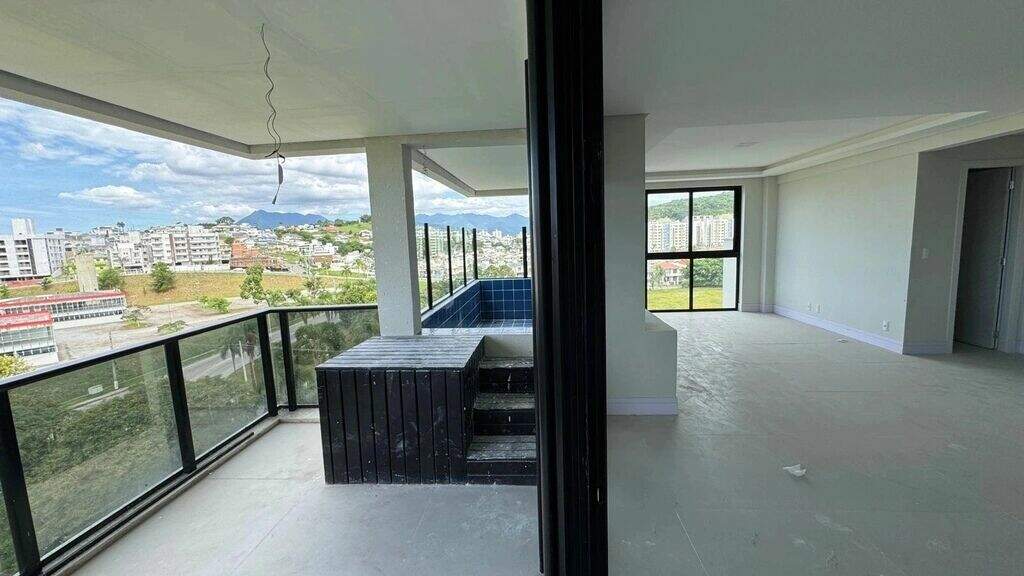 Apartamento à venda no Pedra Branca: 