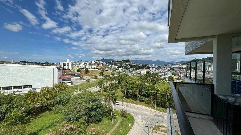 Apartamento à venda no Pedra Branca: 