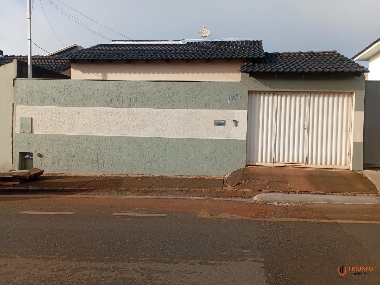 Casa para aluguel no JK: 