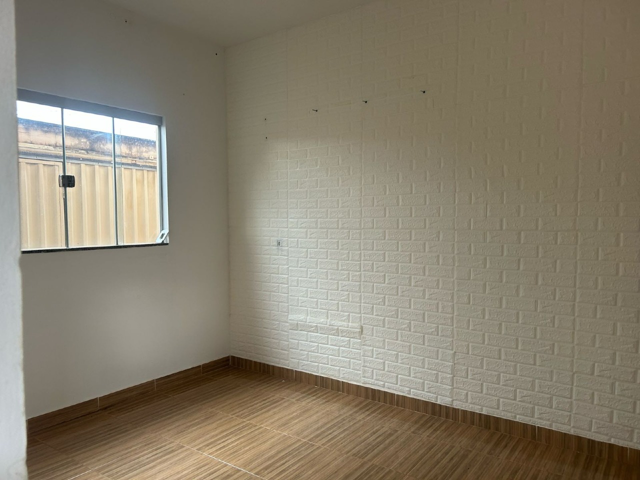 Casa para aluguel no JK: 