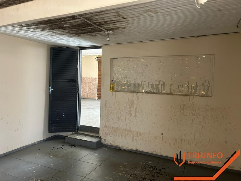 Salão para aluguel no CENTRO: 