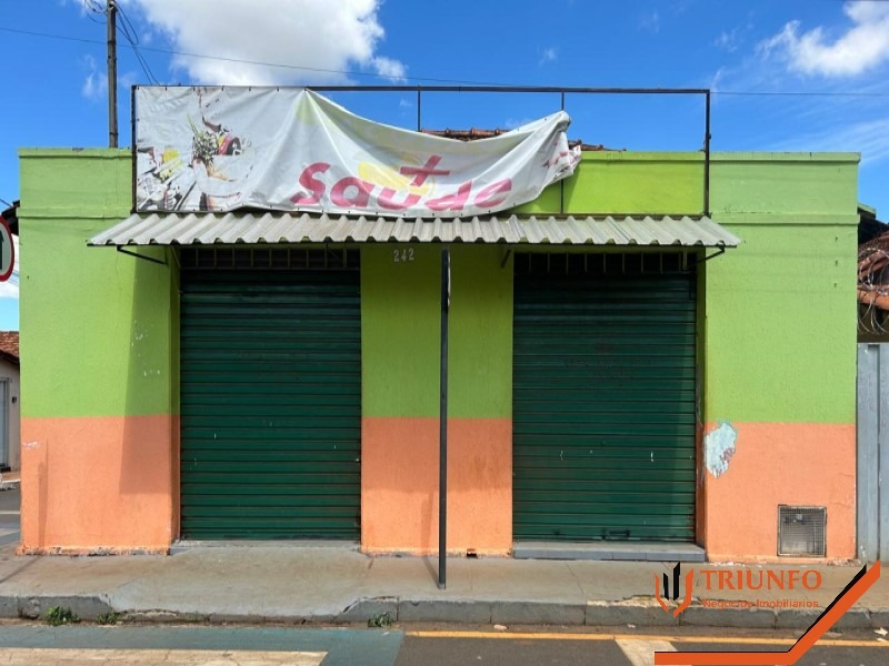 Salão para aluguel no CENTRO: 