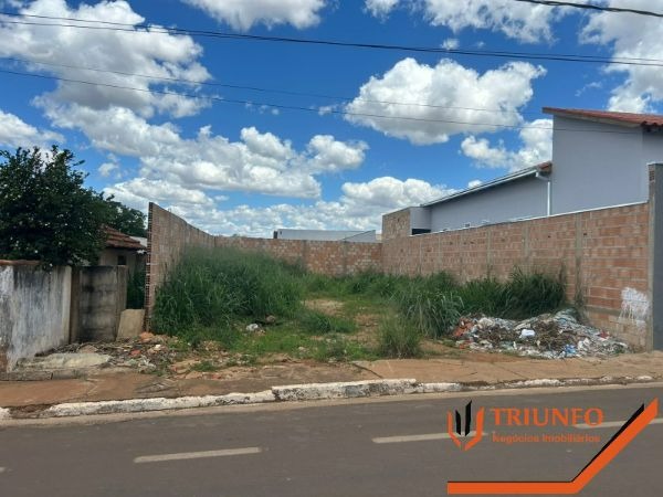 Lote à venda no NOVO HORIZONTE: 