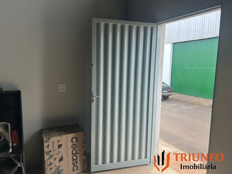 Galpão à venda no Geraldo Nunes: 