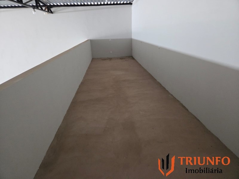 Galpão à venda no Geraldo Nunes: 