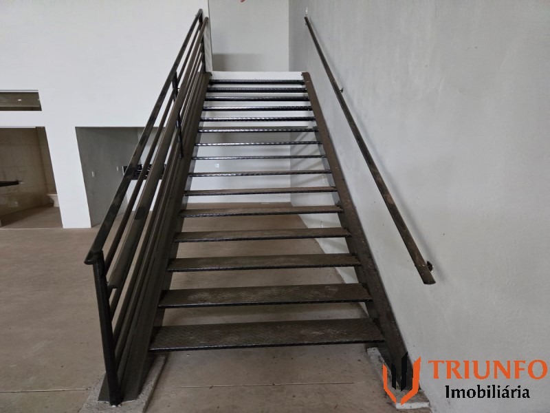 Galpão à venda no Geraldo Nunes: 