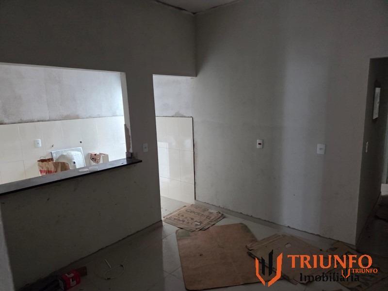 Casa à venda no Geraldo Nunes: 