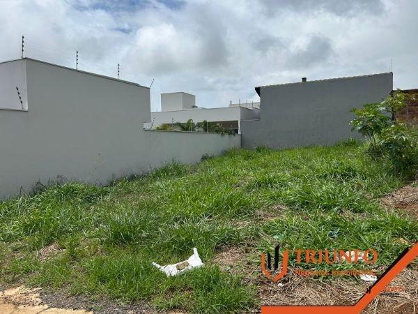 Lote à venda no ORDALIA BORGES: 