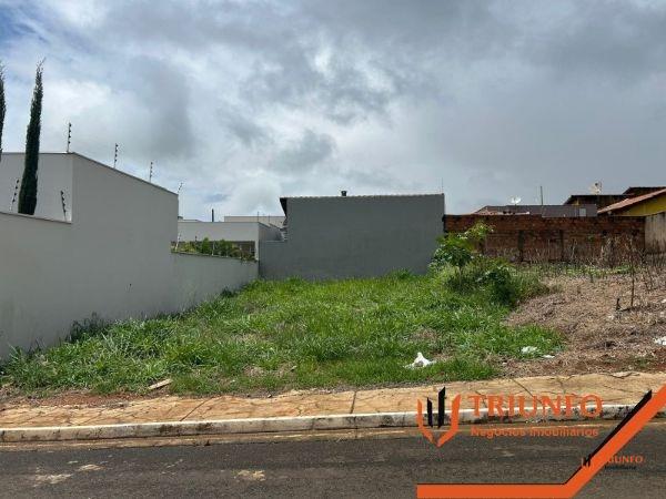 Lote à venda no ORDALIA BORGES: 