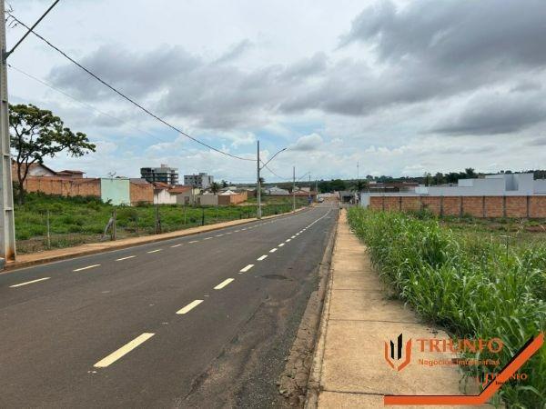 Lote à venda no CENTRO: 