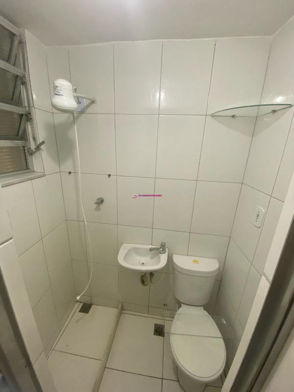 Kitnet para aluguel no Bonsucesso: 