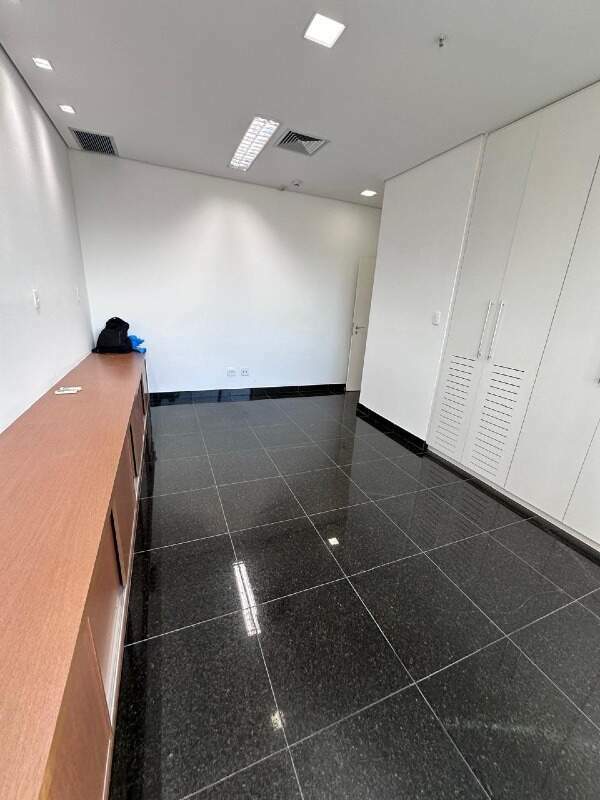 Sala comercial, Vila da Serra, à venda, TWA Investimentos. : 